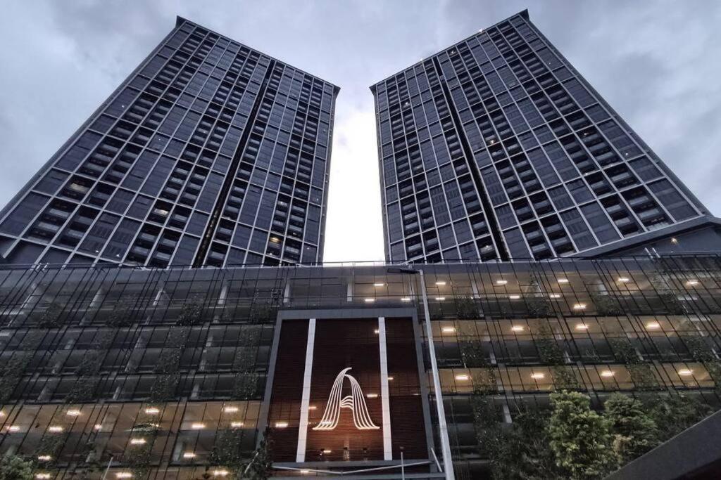 Comfort Bedroom @ Aera Residence Petaling Jaya Exterior foto